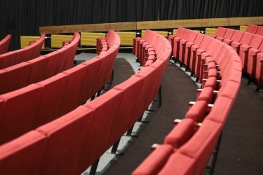 prenajom stare divadlo nitra