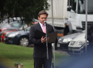 Kladenie vencov 77. výročie SNP